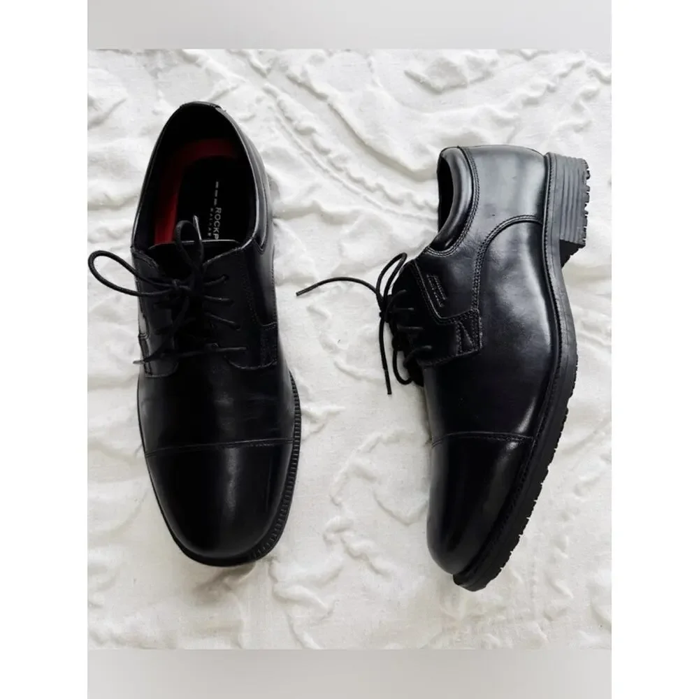 Rockport  Men's Essential Details Oxford Black Size 8.5 W